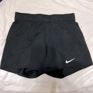 NIKE DRI-FIT shorts xs